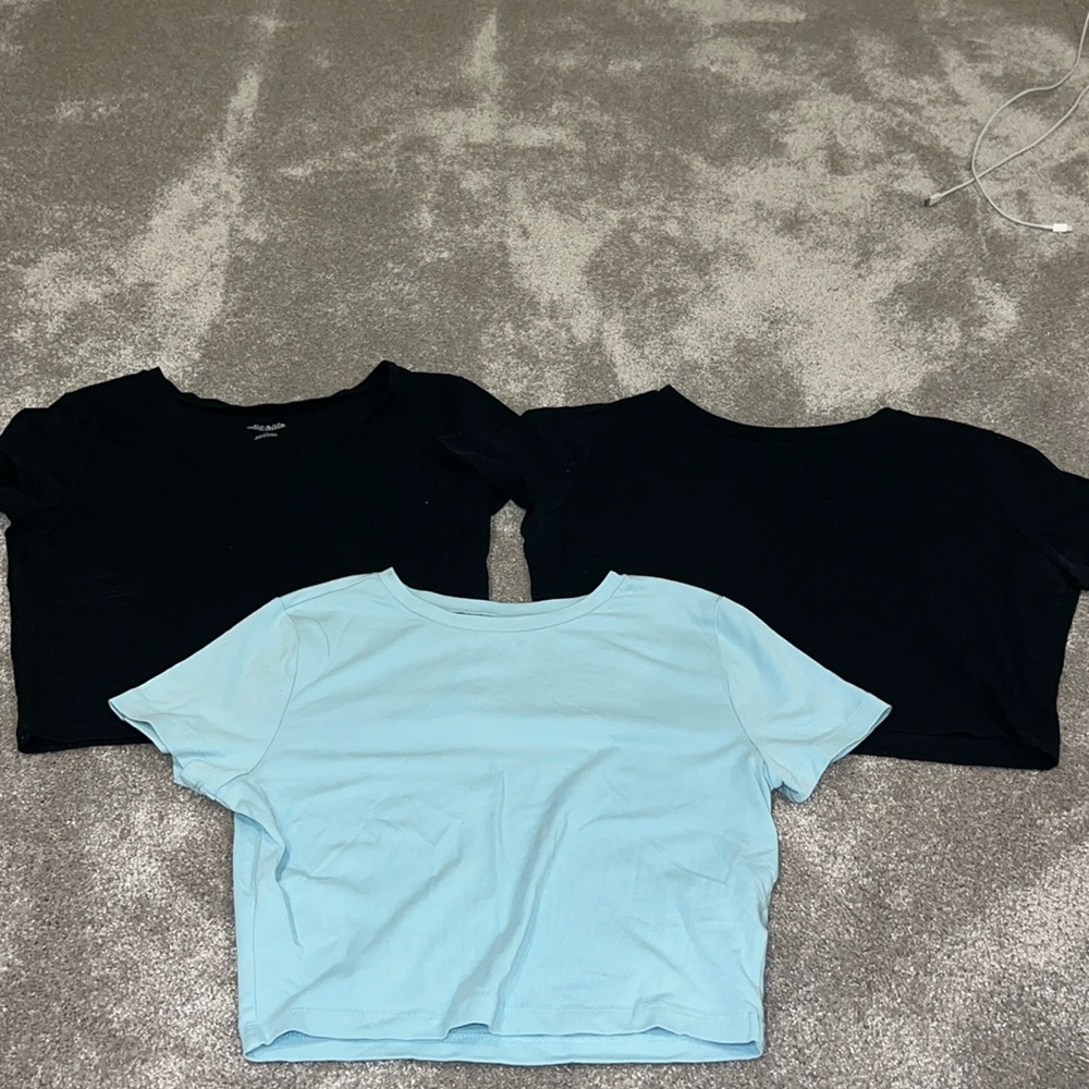 cropped t-shirt set of three